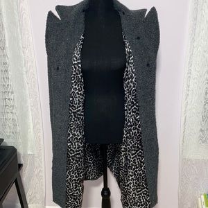Gray Trench Jacket Coat with Animal Pattern Lining 40% Wool